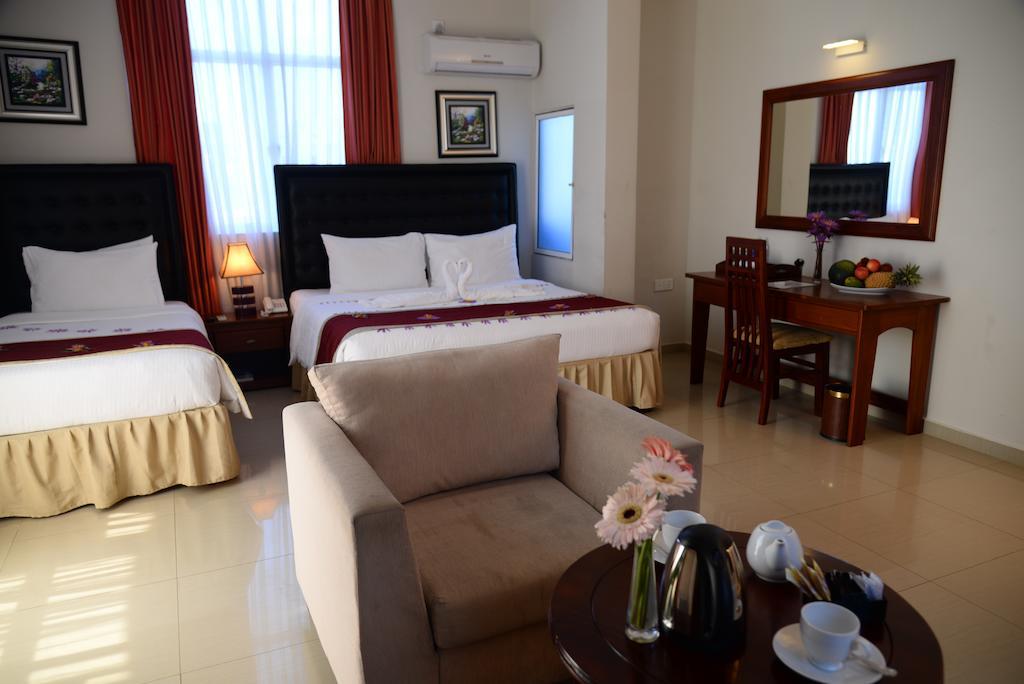 Lazaani Hotel Colombo Buitenkant foto