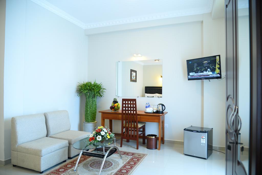Lazaani Hotel Colombo Buitenkant foto